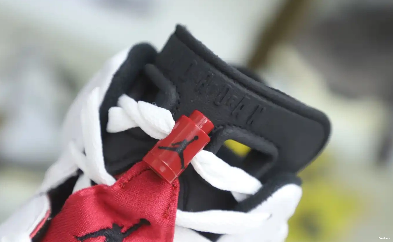 6 JORDAN OG RETRO AIR 2021 'CARMINE' 0630
